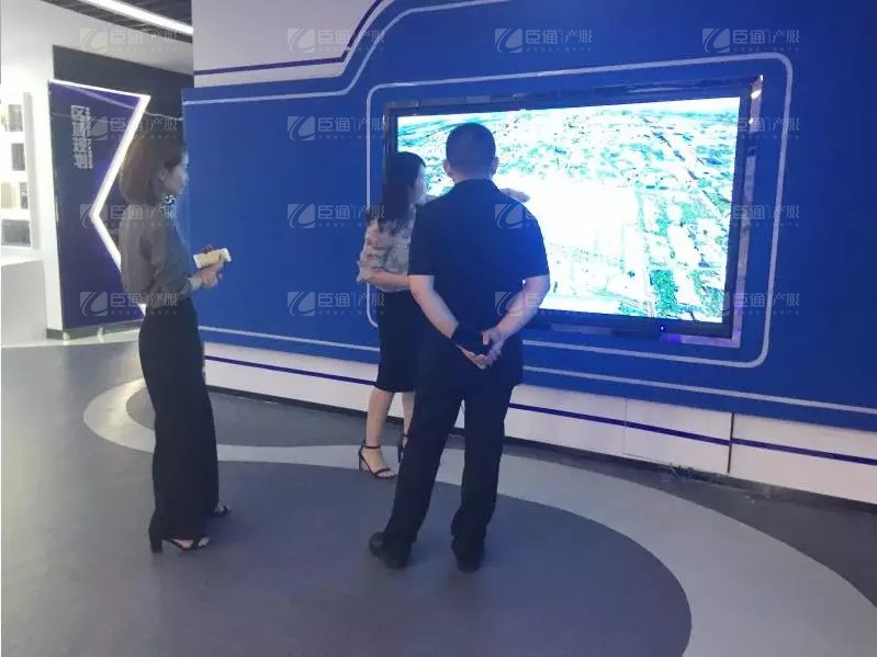 少海匯總經(jīng)理趙國鋒蒞臨臣通顧問參觀考察 少海匯總經(jīng)理趙國鋒蒞臨臣通顧問參觀考察